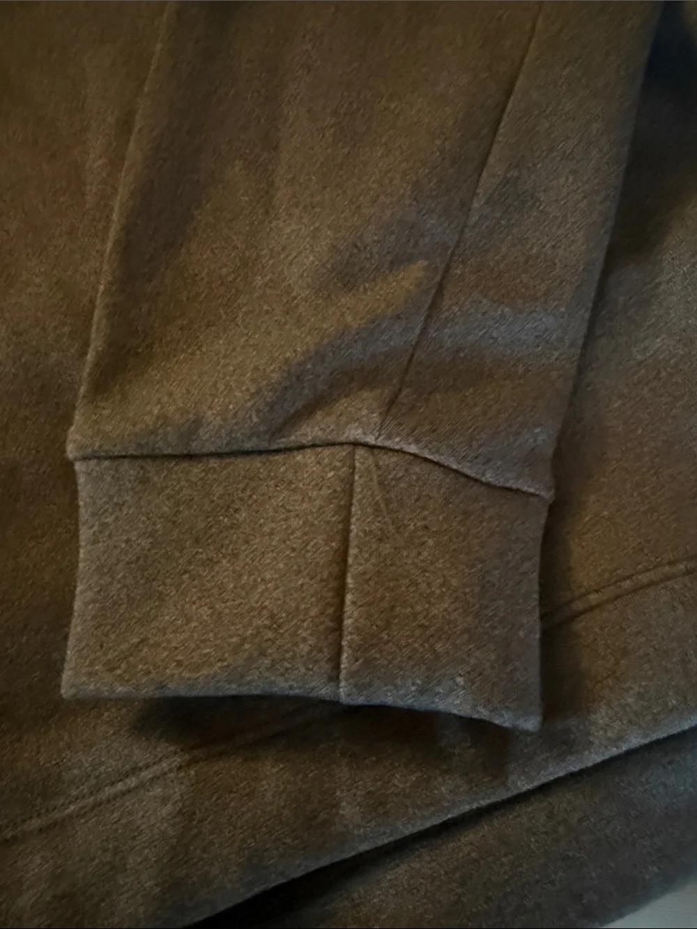 Nike Men’s Dark Charcoal Turtleneck Sweater NWOT